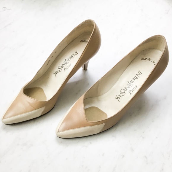 Yves Saint Laurent Shoes - Yves Saint Laurent Paris Vintage Pumps